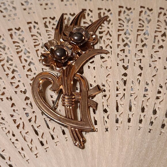 Vintage Brooch For Sale Today - Picture 1 of 11